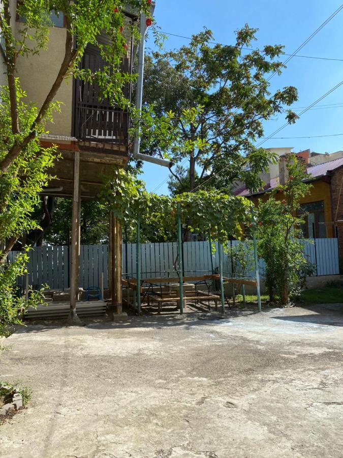 L&L Apartment 2Nd Tbilisi Exterior foto